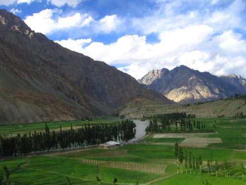 ghizer tours & short treks