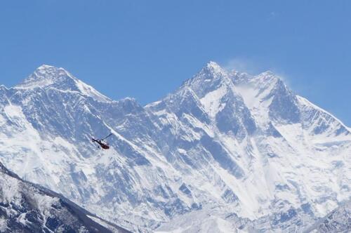 gorakshep to lukla by helicopter