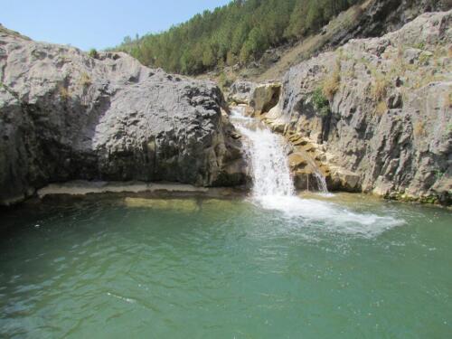 havelian waterfall tour