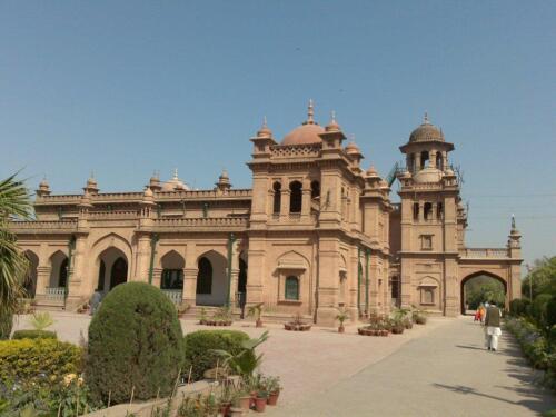 historical peshawar guided city tour