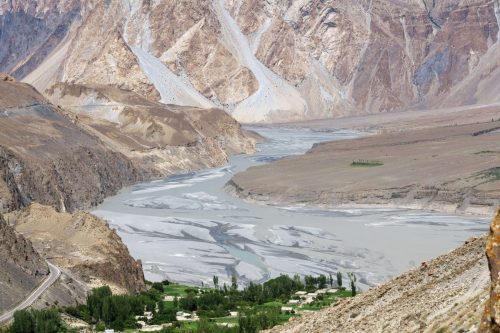 hunza valley tours & treks