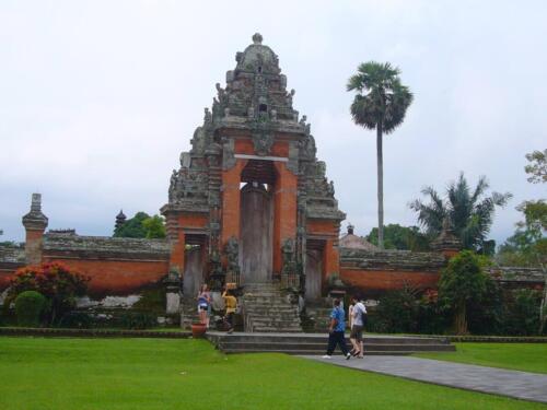 indonesia tours