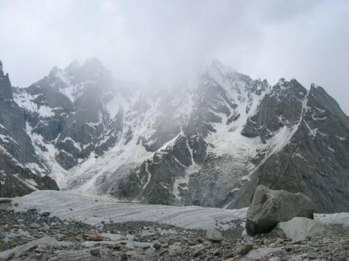 k6/k7 base camp trek