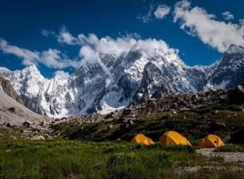 k6/k7 base camp trek