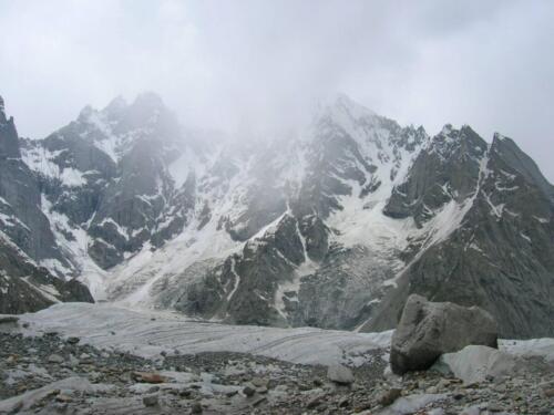 k6/k7 base camp trek