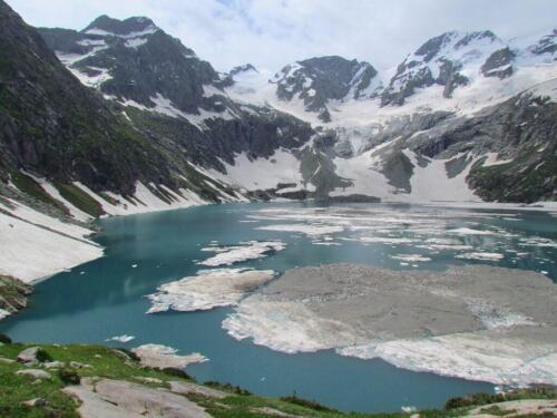 katora lake trek