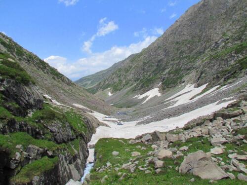 katora lake trek