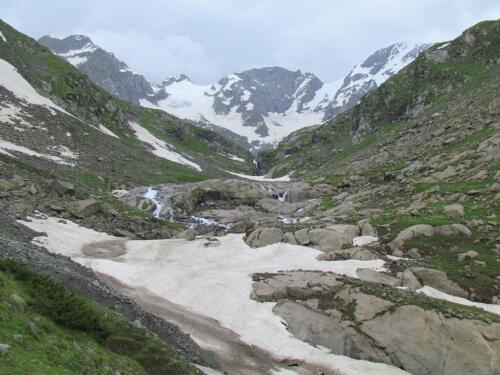 katora lake trek