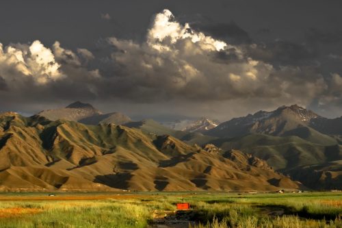 kyrgyzstan tours