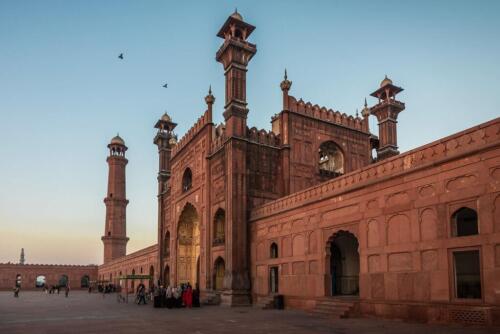 lahore city with wagah border and lahore fort full day tour