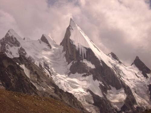 laila peak base camp trek