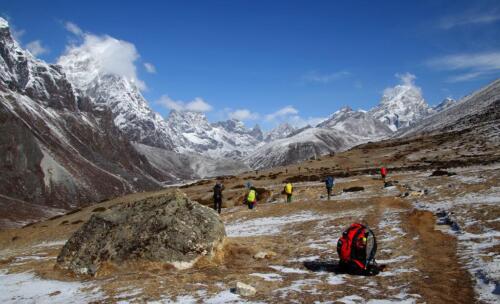 lobuche peak climbing with everest base camp trek
