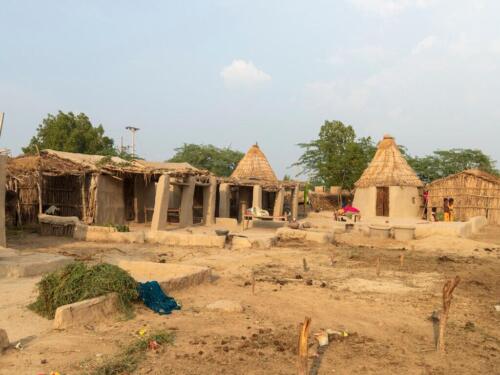 experience local village life in sindh