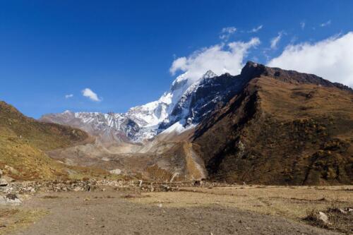 manaslu circuit trek