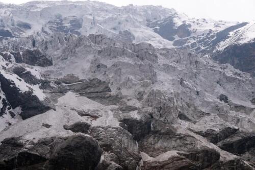 manaslu circuit trek