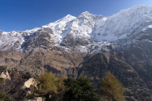 manaslu circuit trek