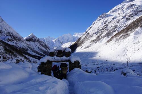manaslu circuit trek