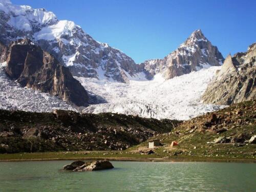 mashabrum base camp trek