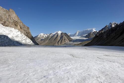 muztagh pass & sarpo laggo trek