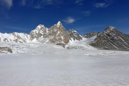 muztagh pass & sarpo laggo trek