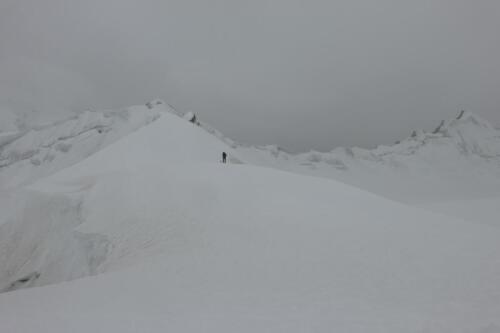 muztagh pass & sarpo laggo trek