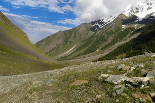 nagar valley tours & short treks
