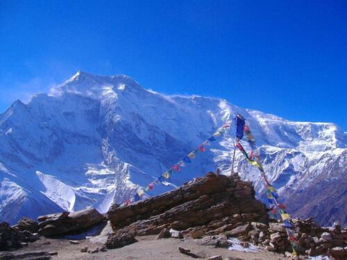 pisang peak climbing