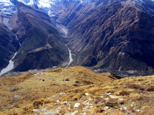 pisang peak climbing