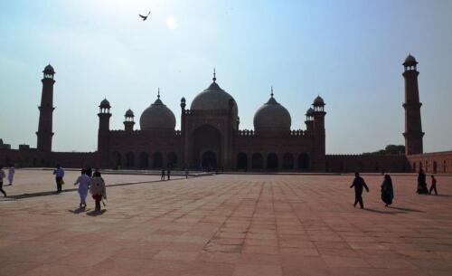 private tour - lahore full day customized guided trip
