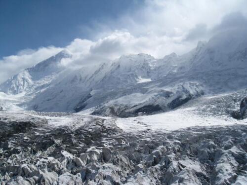 rakaposhi & diran base camp trek