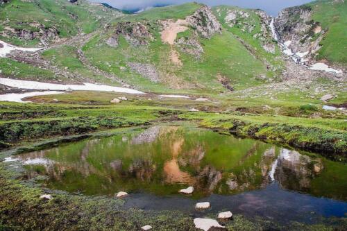 ratti gali lake trek