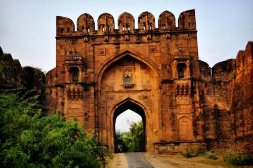 rohtas fort and khewra salt mines tour