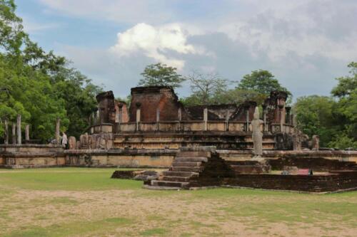 sri lanka tours