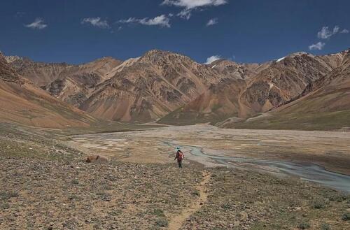tajikistan national park trek