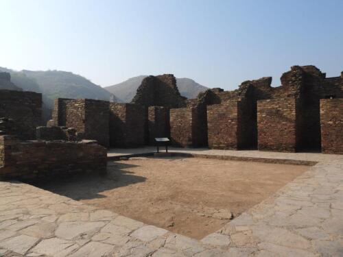 takhti bahi tour