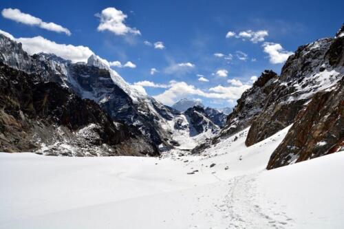 the three passes trek