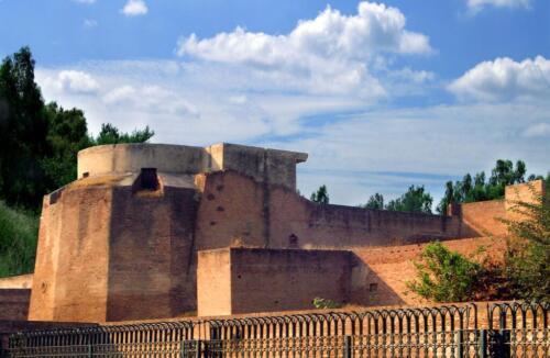 walled city tour lahore