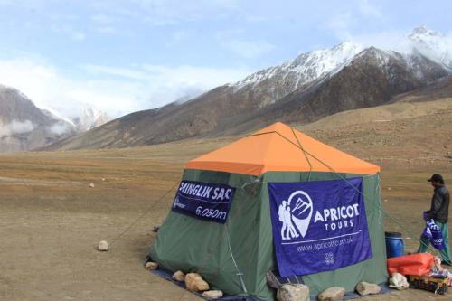 shimshal pass trek - minglik sar expedition (19)