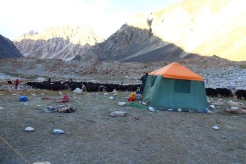 shimshal pass trek - minglik sar expedition (23)